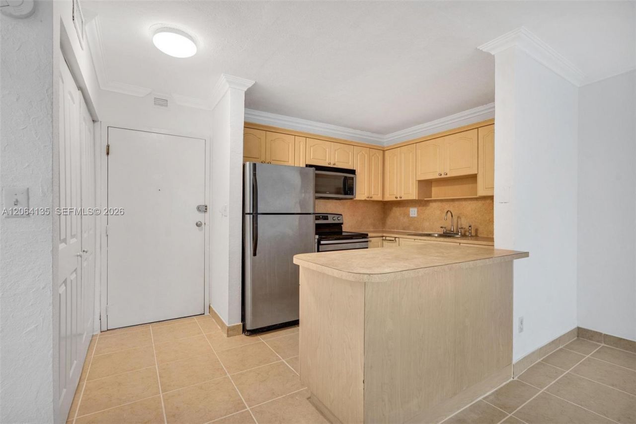 1465 NE 123rd St, Unit 416, North Miami, FL 33161 Photo