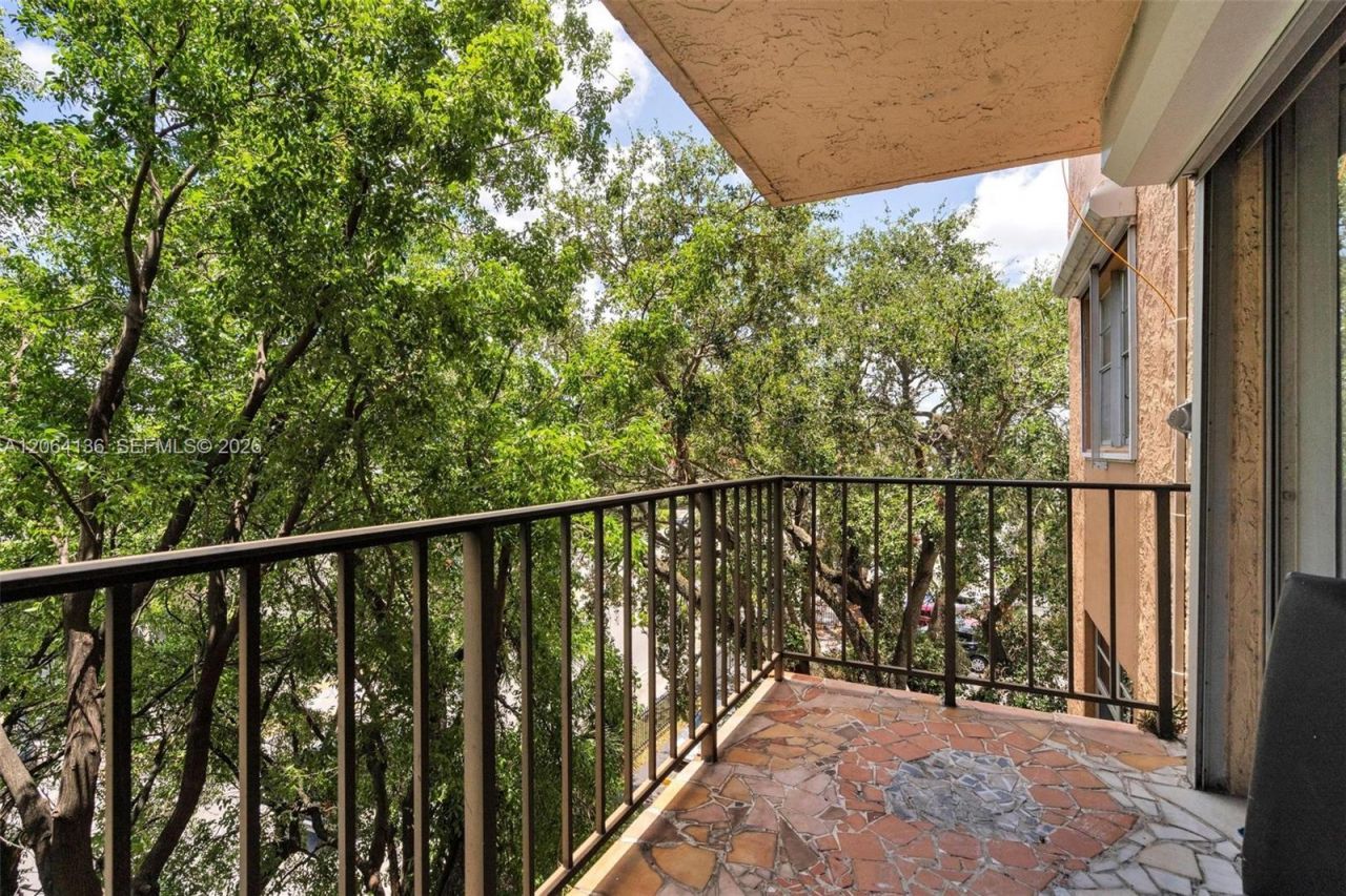 1465 NE 123rd St, Unit 416, North Miami, FL 33161 Photo