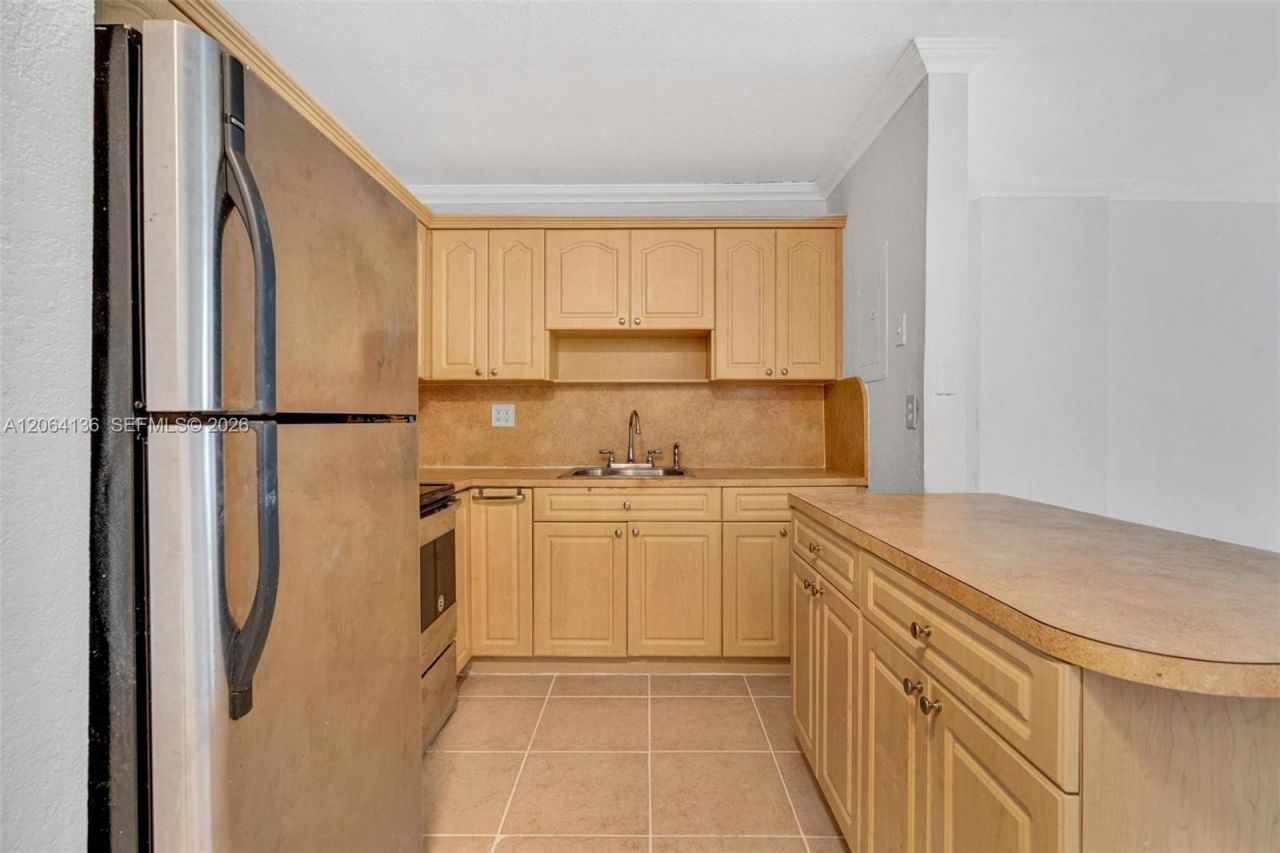 1465 NE 123rd St, Unit 416, North Miami, FL 33161 Photo
