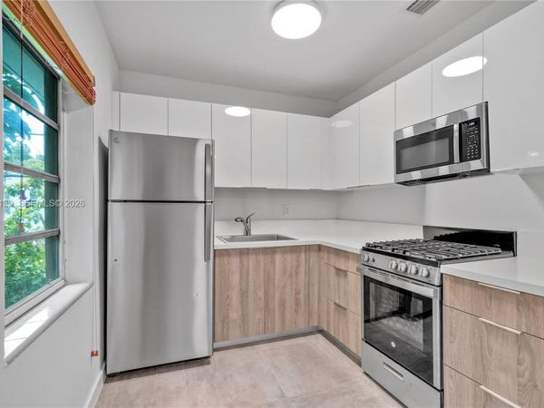 411 Santander Ave , Unit 1, Coral Gables, FL 33134