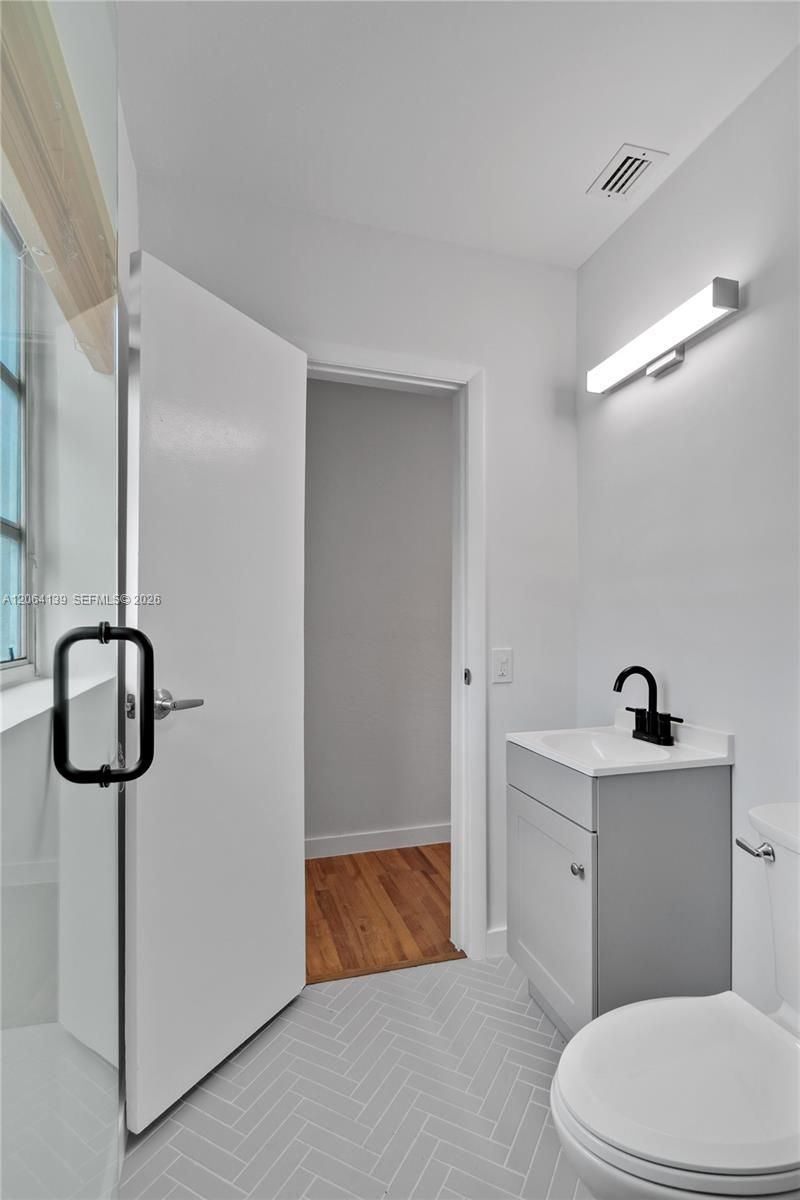 411 Santander Ave, Unit 1, Coral Gables, FL 33134 Photo