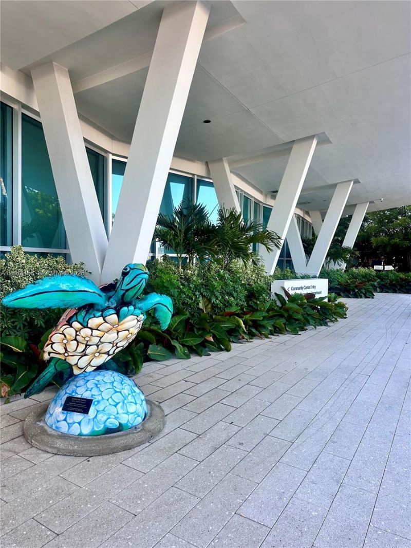 9225 Collins Ave, Unit 1407, Surfside, FL 33154 Photo