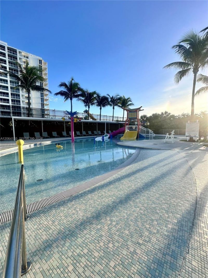 9225 Collins Ave, Unit 1407, Surfside, FL 33154 Photo