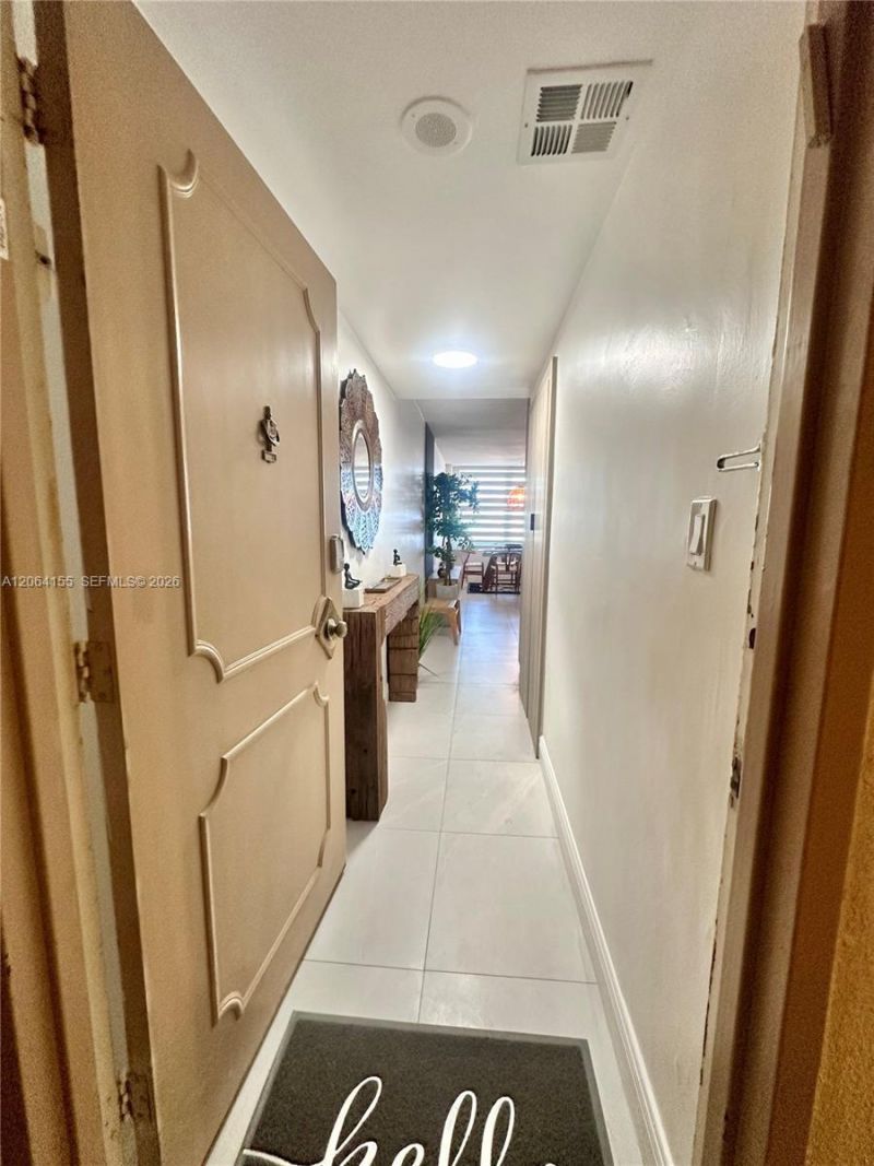 9225 Collins Ave, Unit 1407, Surfside, FL 33154 Photo