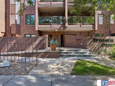 1300 G Street, Unit 305E, Lincoln, NE 68508