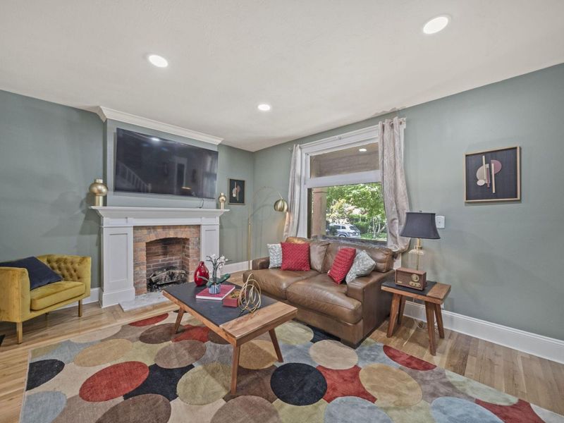 951 Mount Pleasant Avenue, Columbus, OH 43201 Photo 14