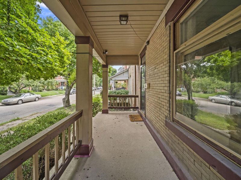 951 Mount Pleasant Avenue, Columbus, OH 43201 Photo 5