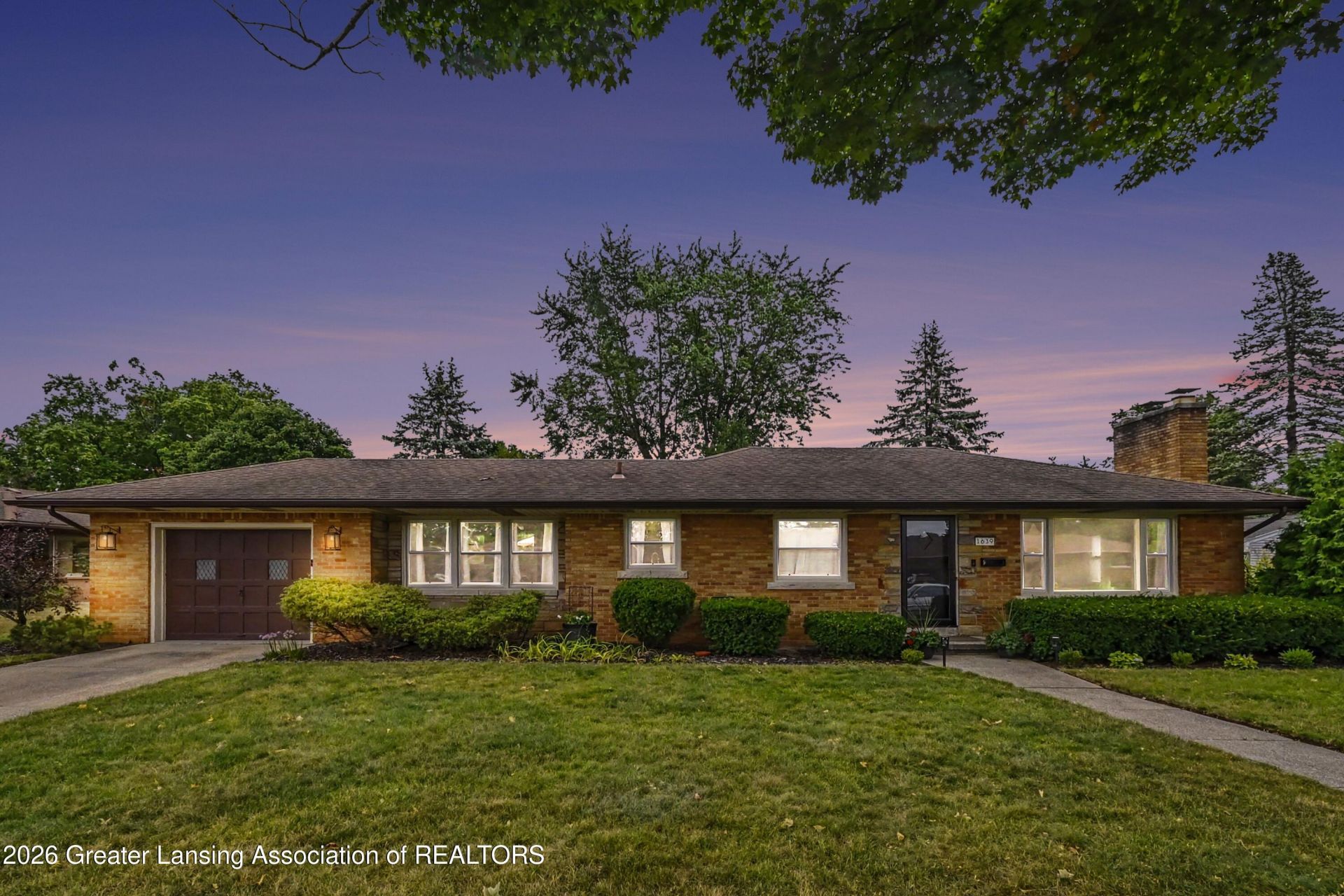 1639 Wellington Road, Lansing, MI 48910 Main Photo