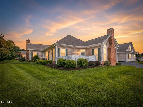 186 Avonlea Place, Johnson City, TN 37604