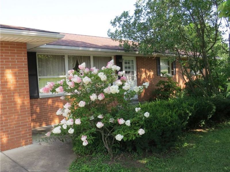 1165 Kensington Road NE, Carrollton, OH 44615 Photo 12