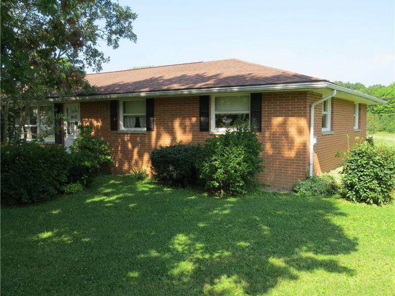 1165 Kensington Road NE, Carrollton, OH 44615 Photo 3