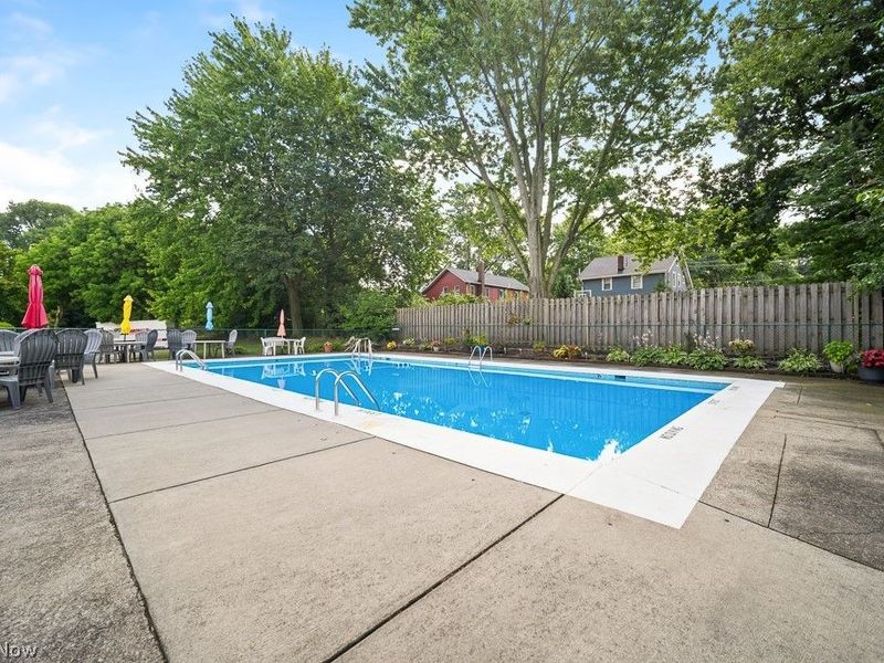 22952 Mastick Road, Unit 101, Fairview Park, OH 44126 Photo 28