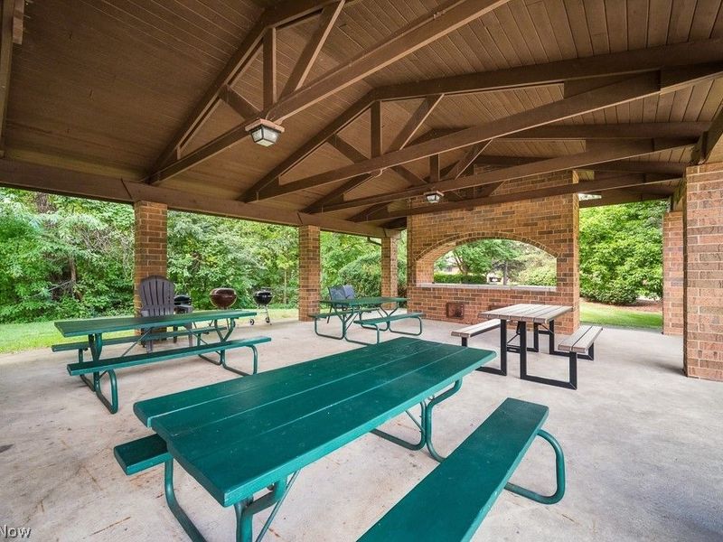 22952 Mastick Road, Unit 101, Fairview Park, OH 44126 Photo 29