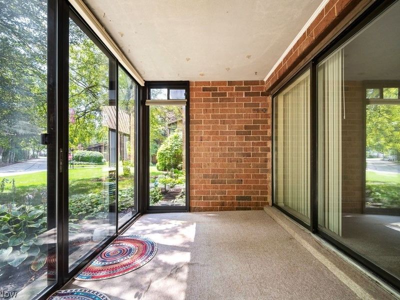 22952 Mastick Road, Unit 101, Fairview Park, OH 44126 Photo 34