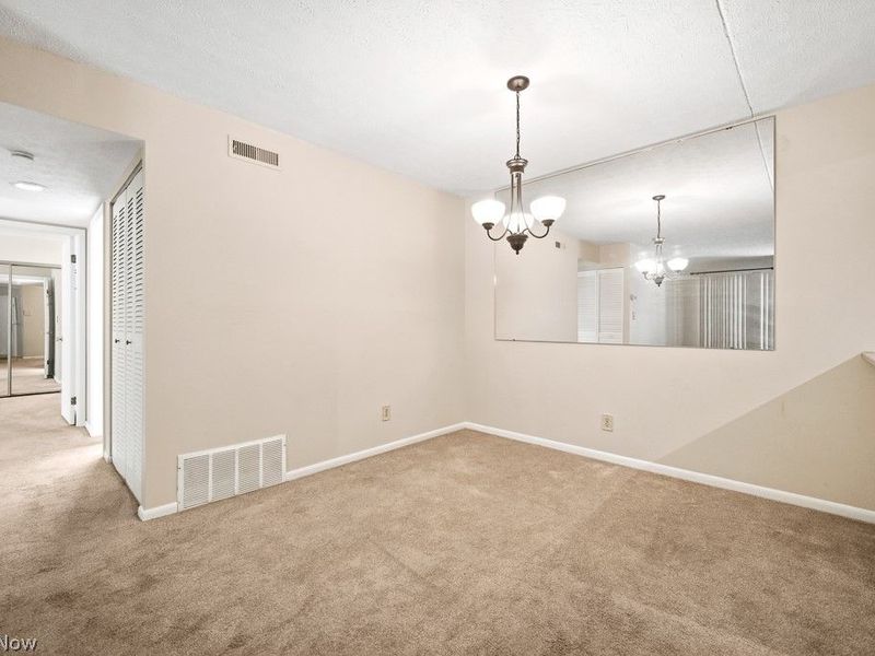 22952 Mastick Road, Unit 101, Fairview Park, OH 44126 Photo 9