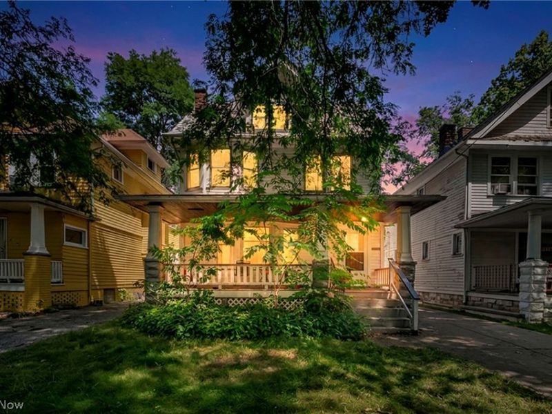 10001 Yale Avenue , Cleveland, OH 44108 Photo 1