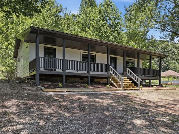 664 Red Hill Valley Road SE, Cleveland, TN 37323