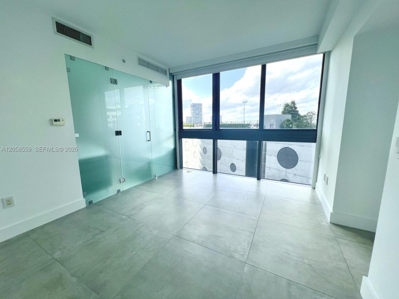 650 NE 32nd St , Unit 908, Miami, FL 33137 Photo