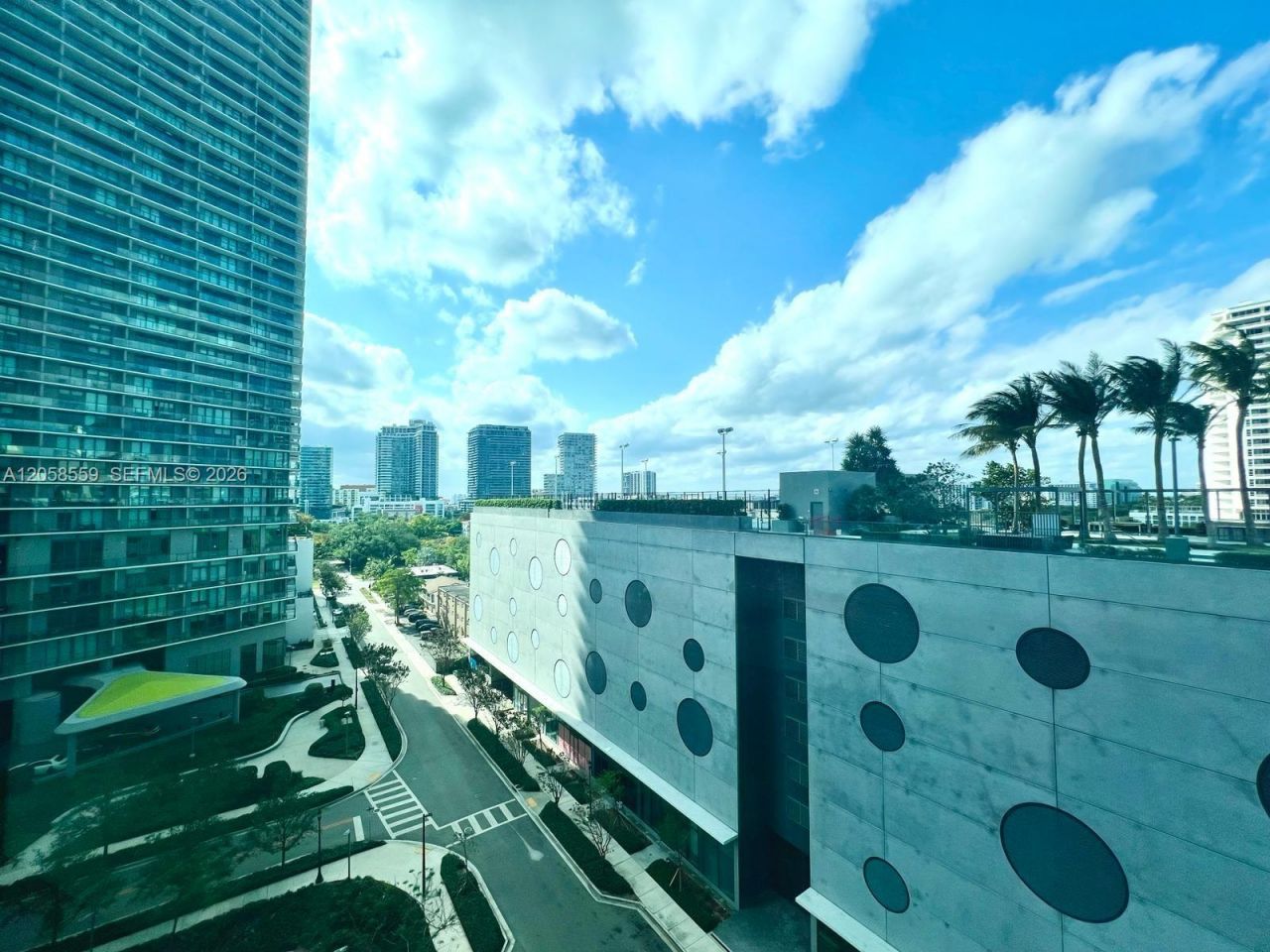 650 NE 32nd St , Unit 908, Miami, FL 33137 Photo