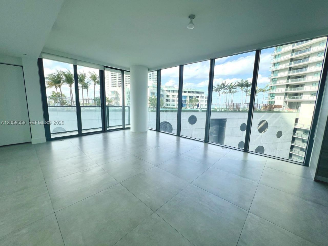 650 NE 32nd St , Unit 908, Miami, FL 33137 Photo