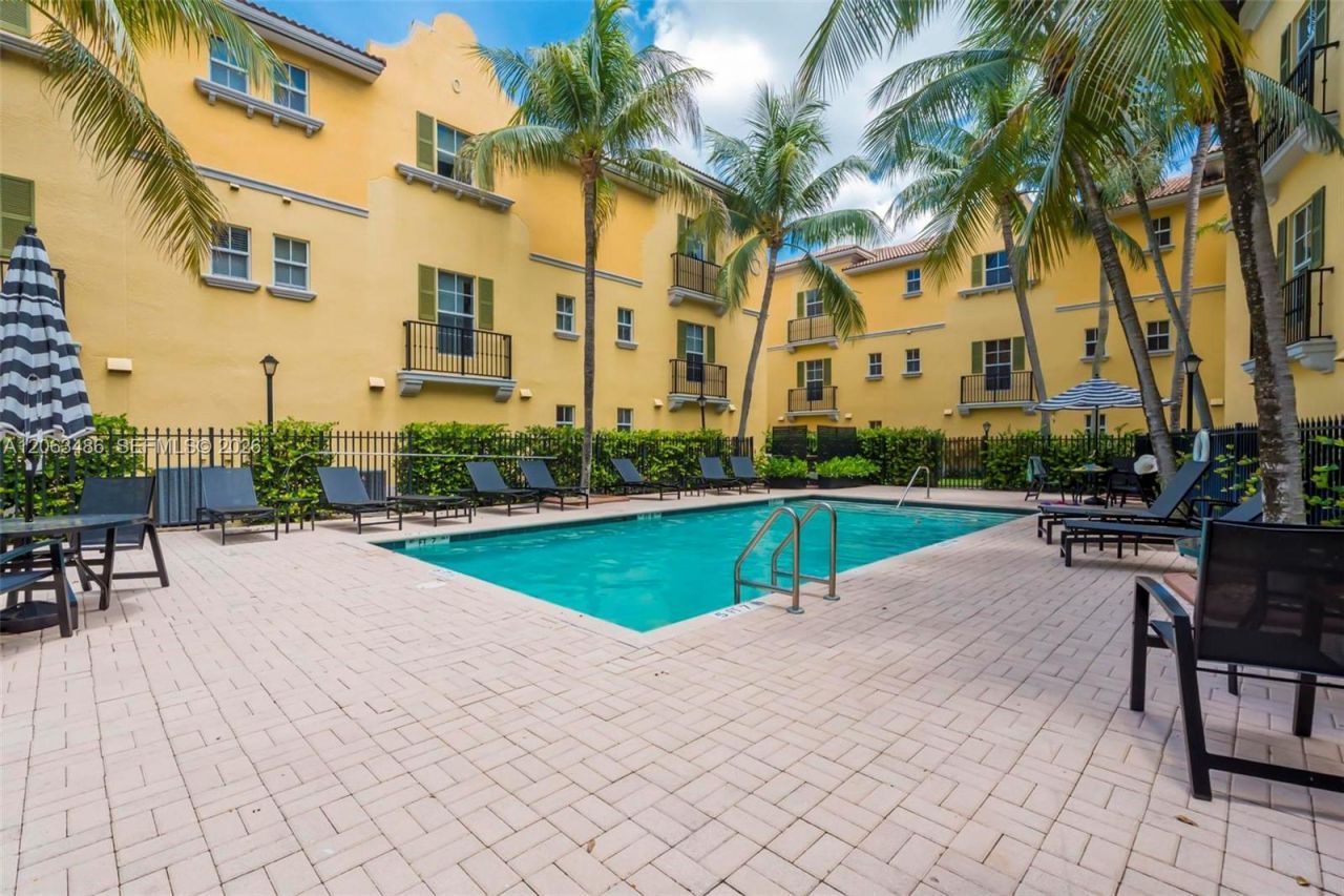 2516 SW 14th Ave , Unit 403, Fort Lauderdale, FL 33315 Photo