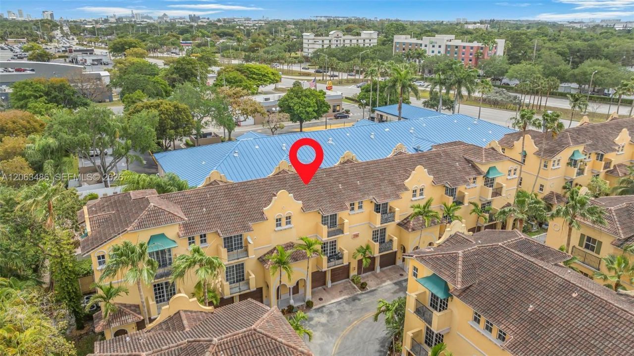 2516 SW 14th Ave, Unit 403, Fort Lauderdale, FL 33315 Photo