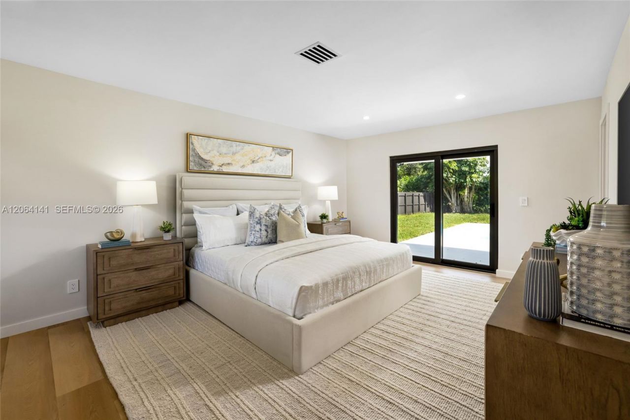 8865 SW 176th Ter, Palmetto Bay, FL 33157 Photo