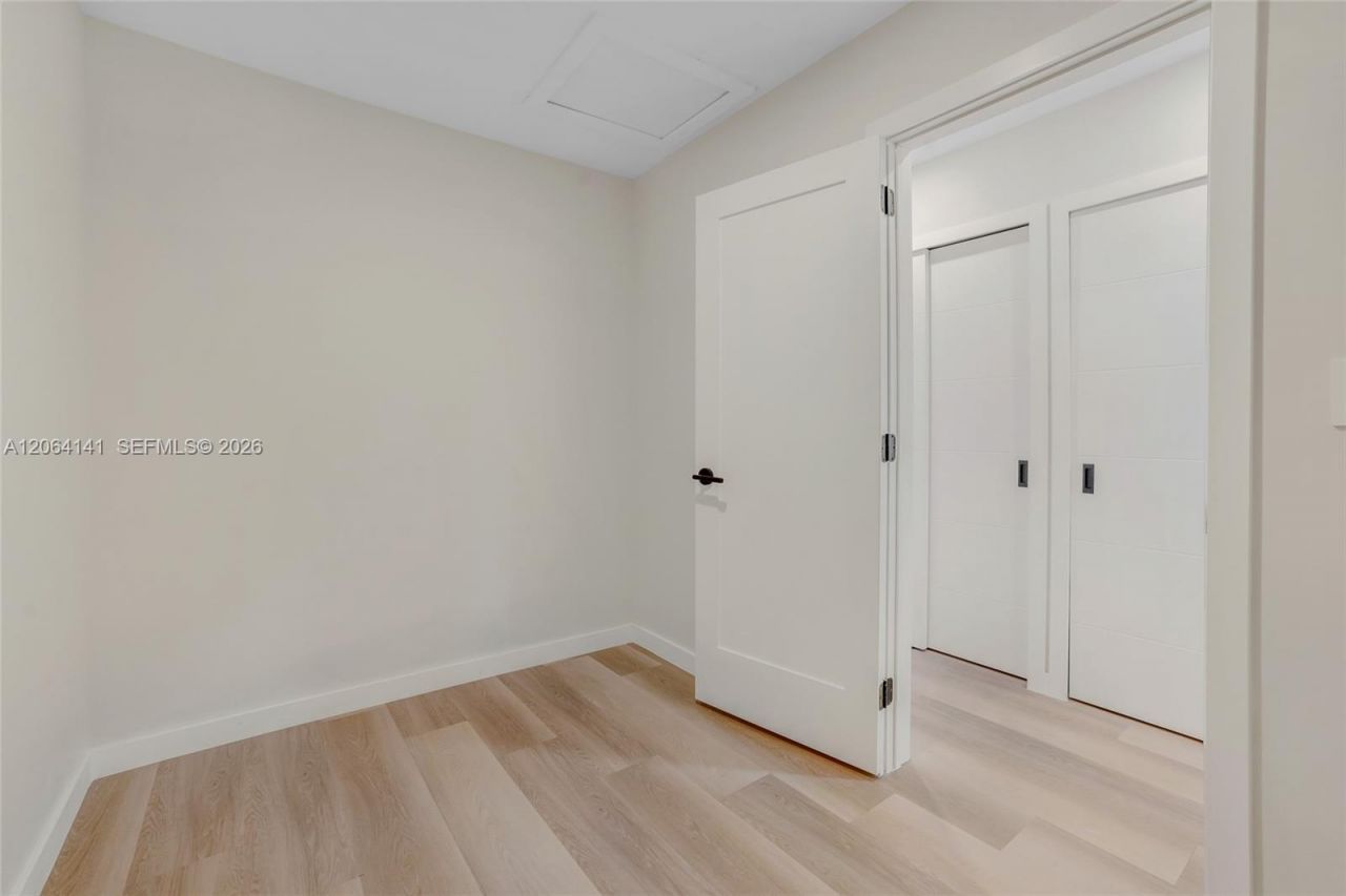 8865 SW 176th Ter, Palmetto Bay, FL 33157 Photo