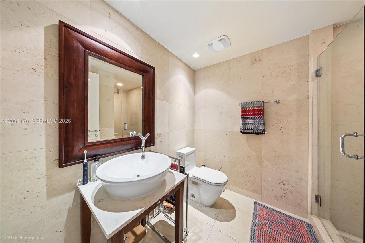 450 Alton Rd , Unit 1904, Miami Beach, FL 33139 Photo
