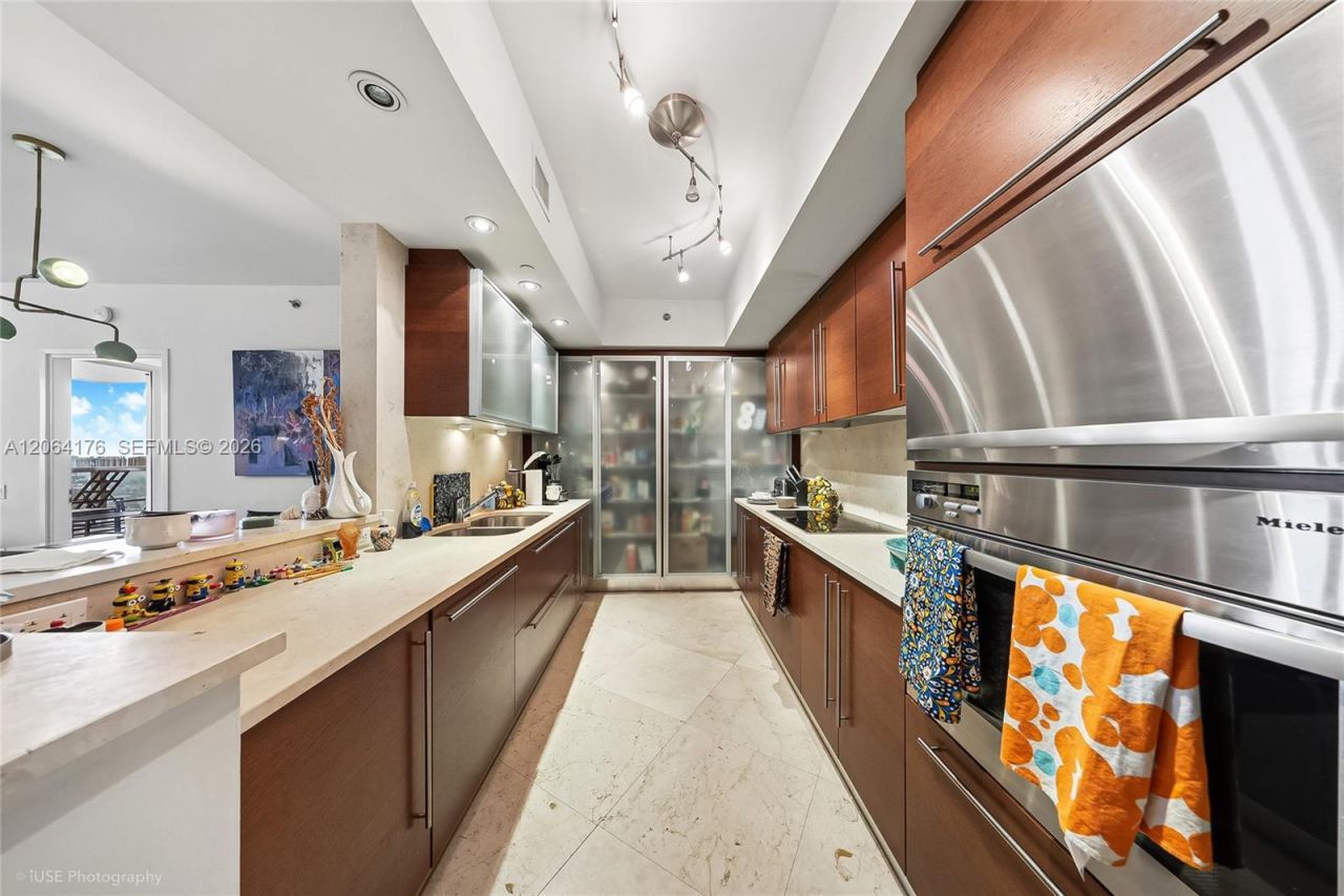 450 Alton Rd , Unit 1904, Miami Beach, FL 33139 Photo