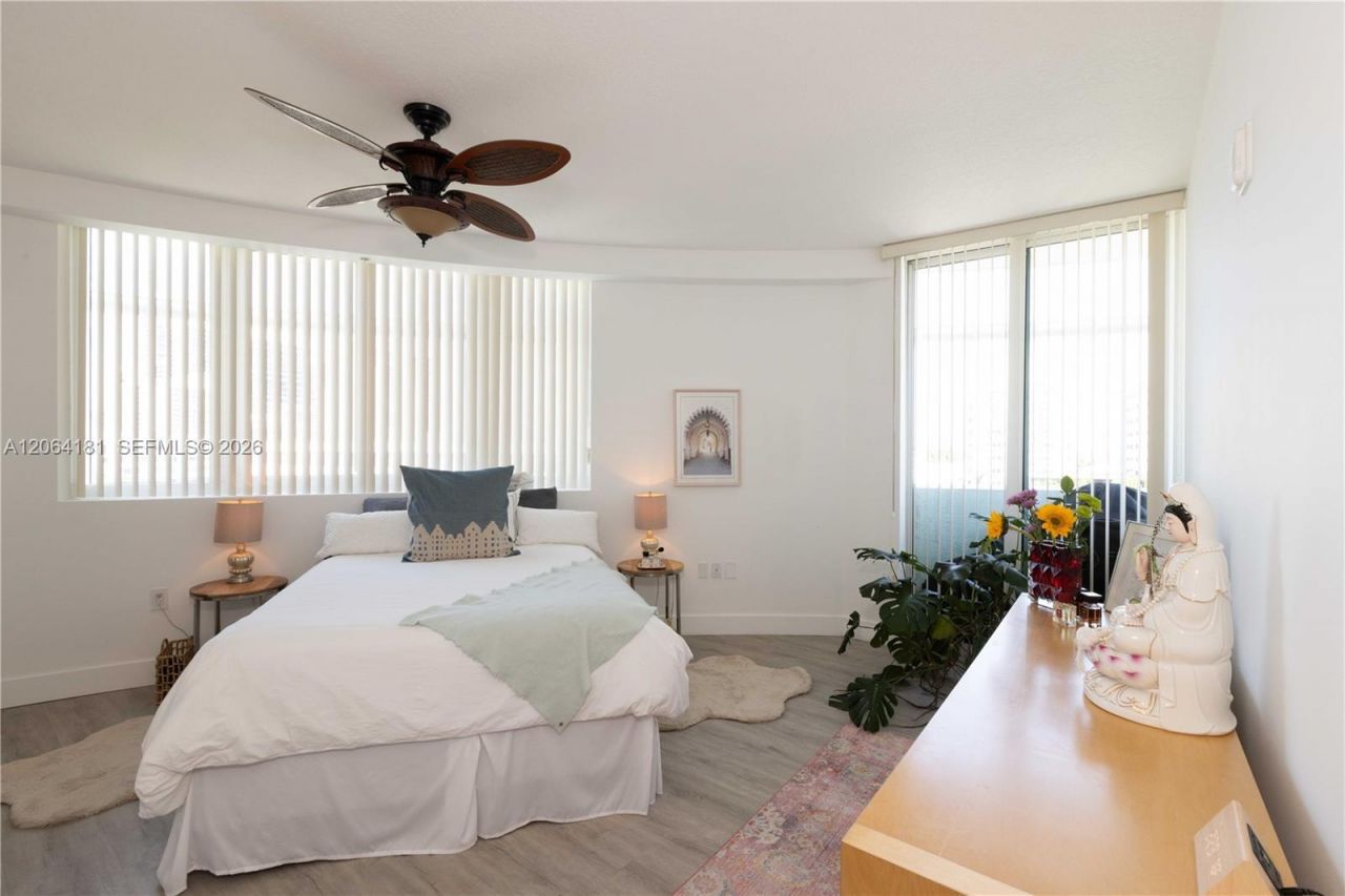 6580 Indian Creek Dr, Unit 510, Miami Beach, FL 33141 Photo