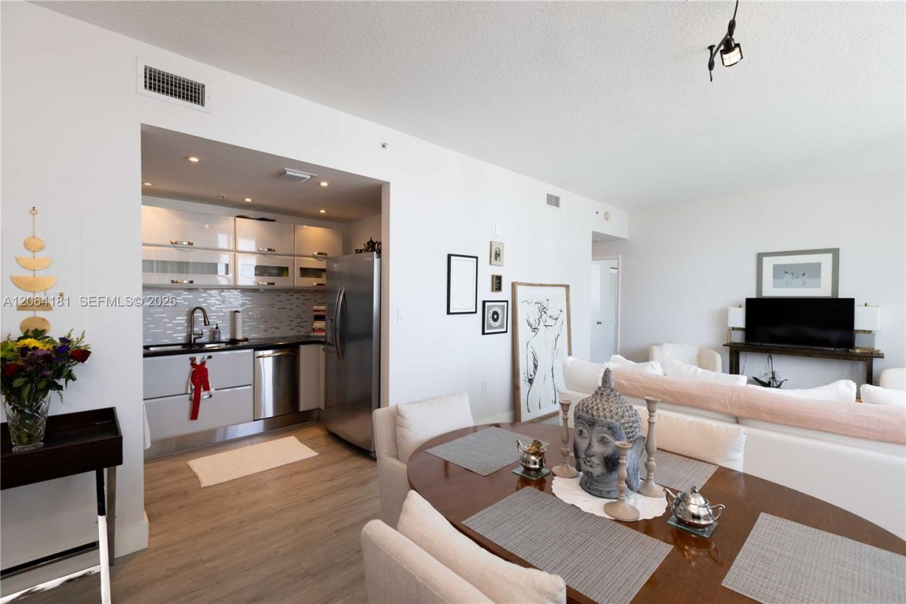 6580 Indian Creek Dr, Unit 510, Miami Beach, FL 33141 Photo