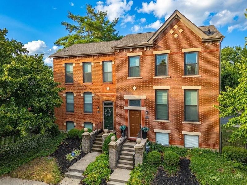 1012 John Street, Cincinnati, OH 45203 Photo 1