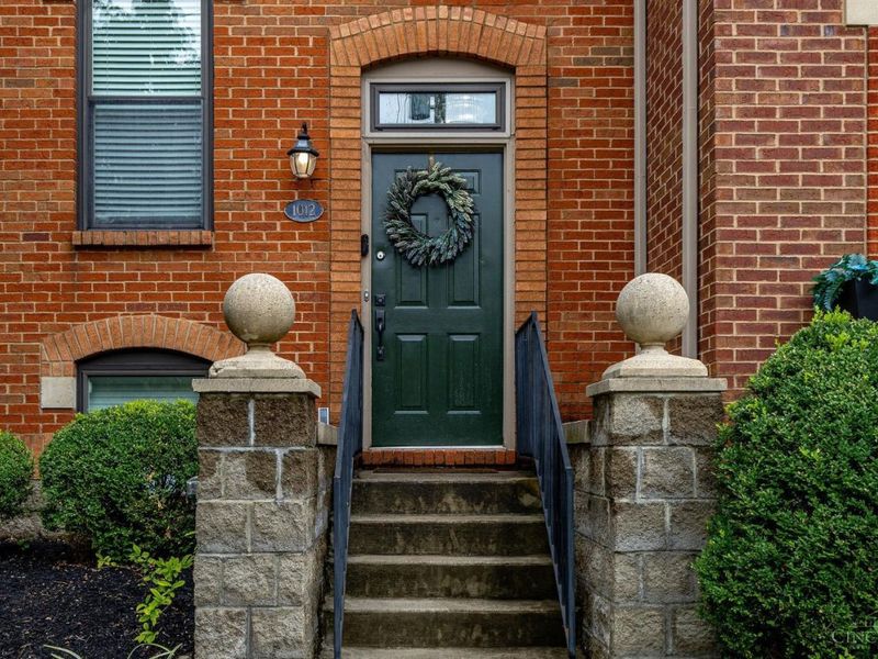 1012 John Street, Cincinnati, OH 45203 Photo 3