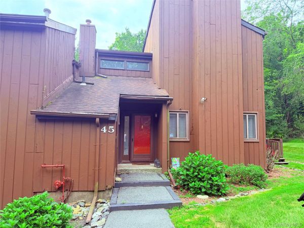 45 Redwood Drive , Highland Mills, NY 10930