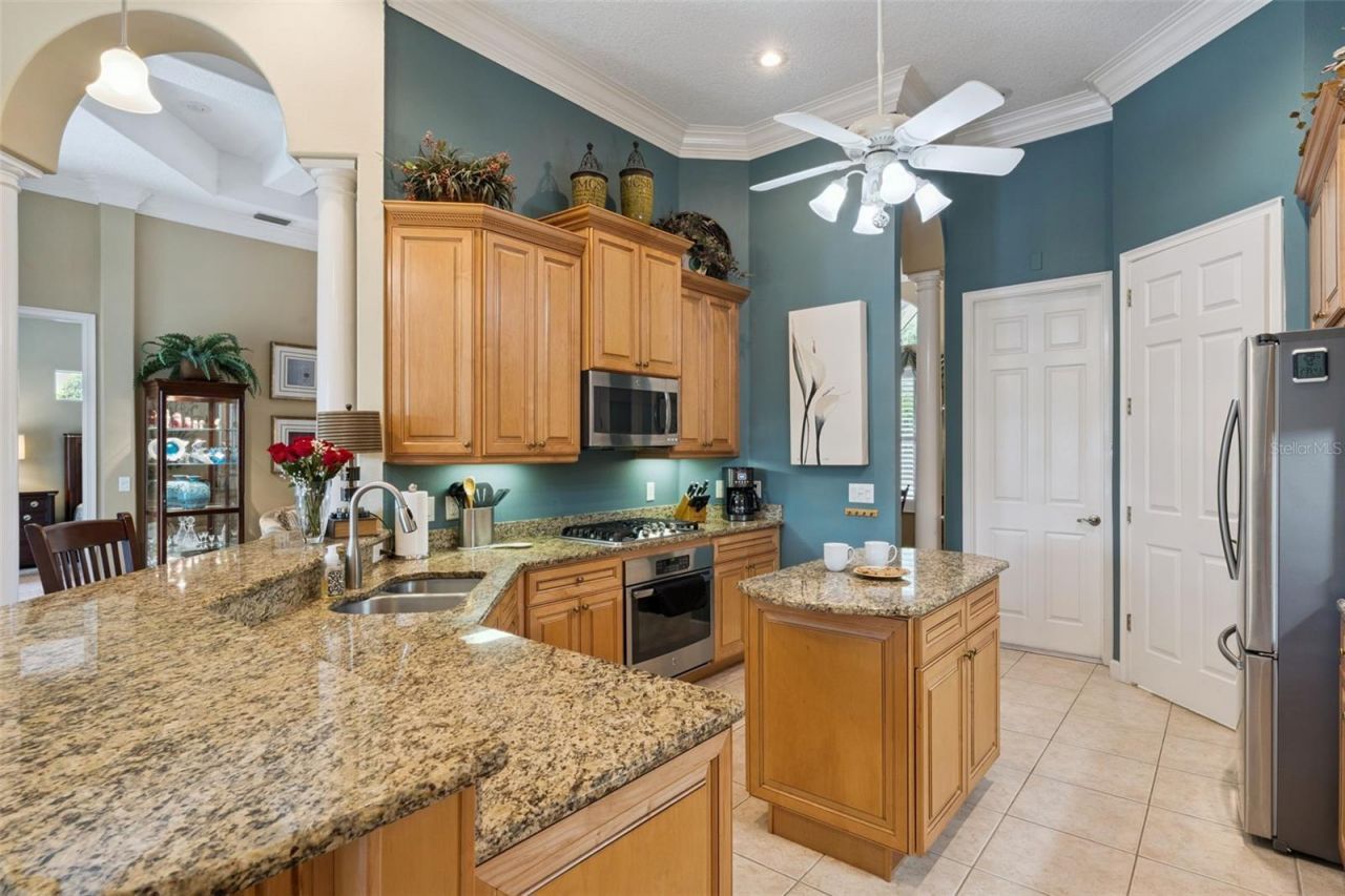 9939 Santa Barbara Court, Howey in the Hills, FL 34737 Photo