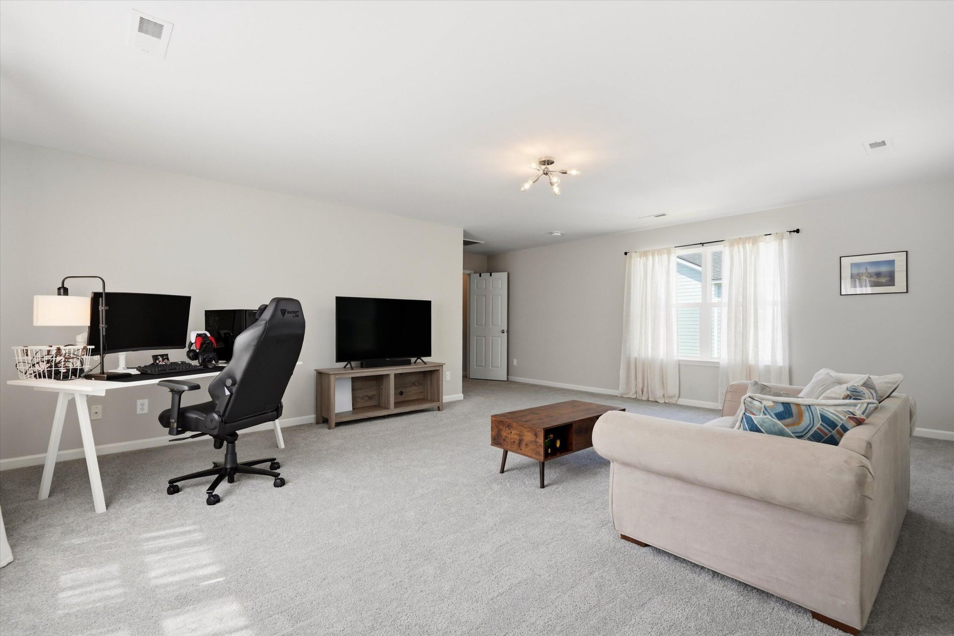 126 Red Leaf Boulevard Photo 27