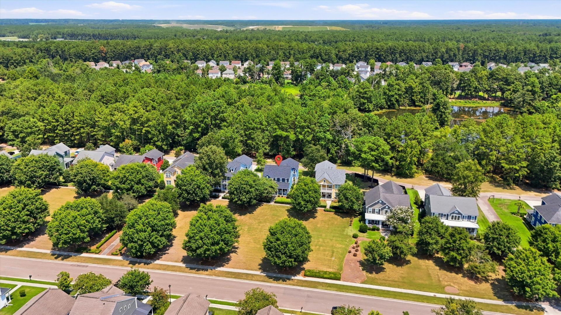 126 Red Leaf Boulevard Photo 31