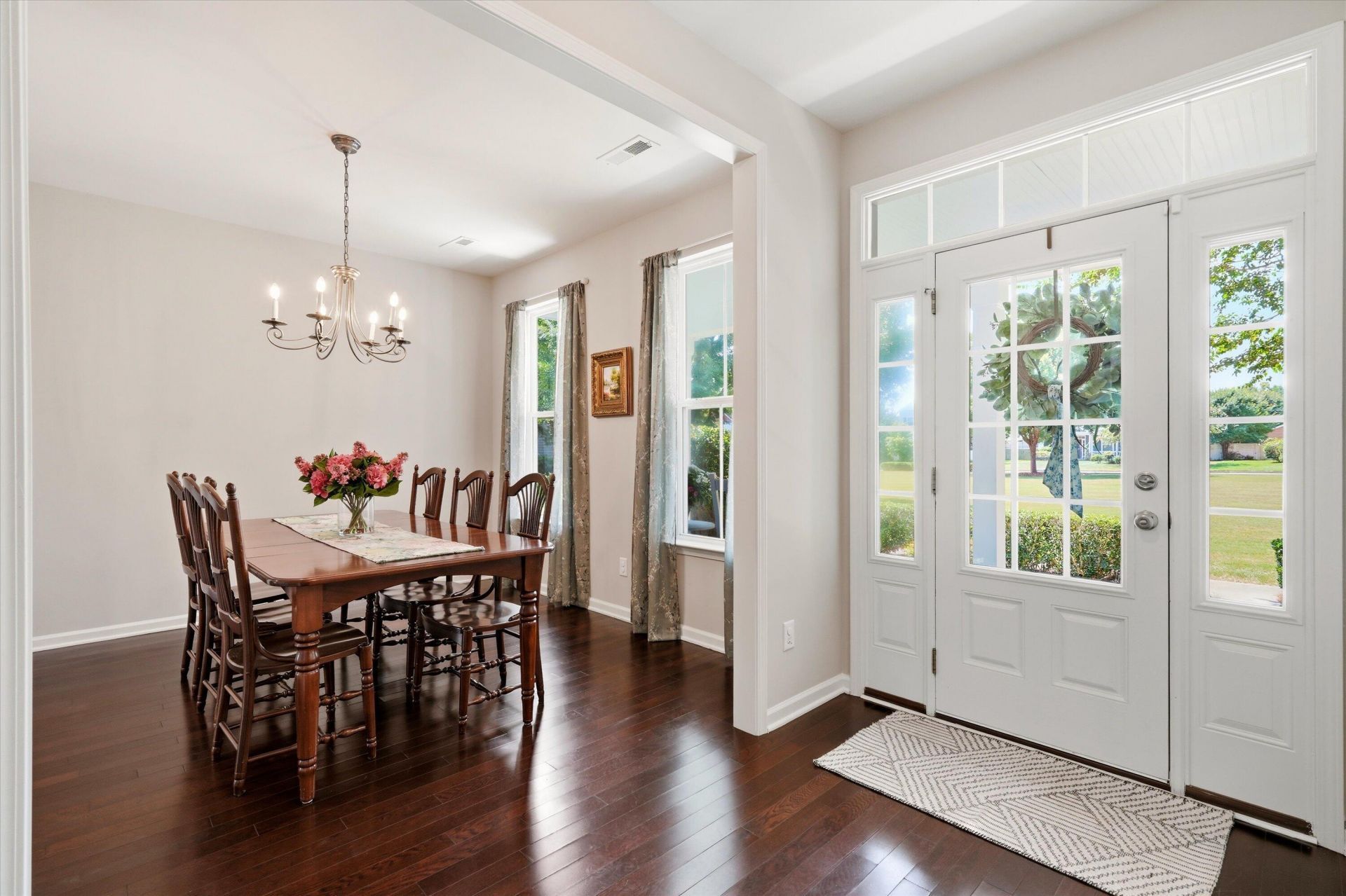 126 Red Leaf Boulevard Photo 5