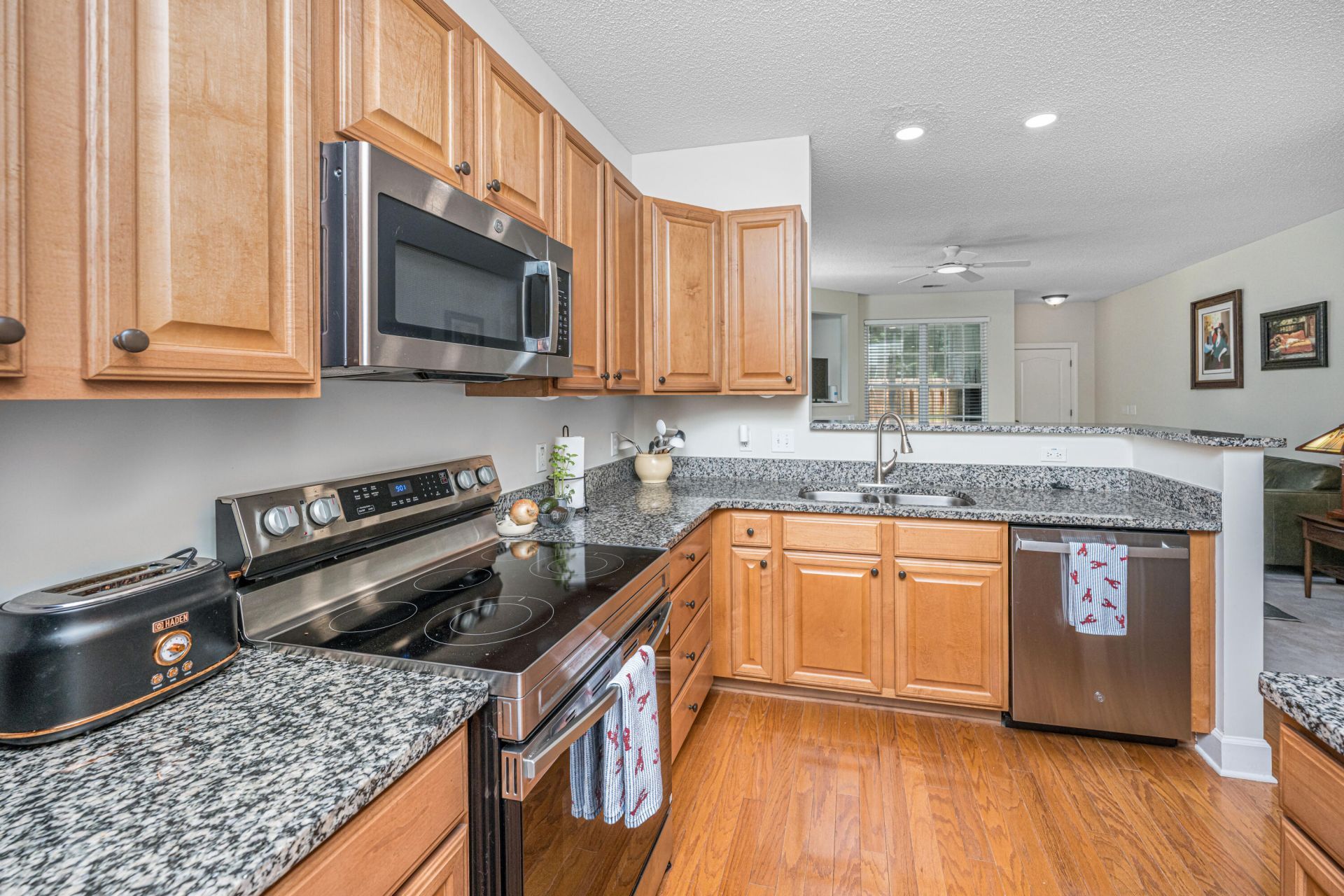 1717 Brittlebush Lane Photo 8