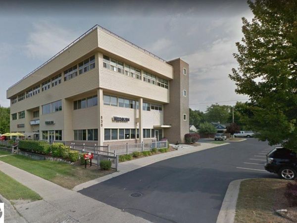 830 Front Street E, Traverse City, MI 49686