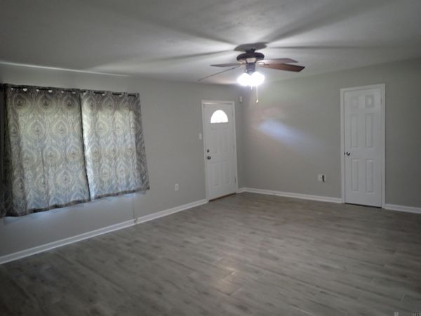 17345 Ashton Ave, Greenwell Springs, LA 70739