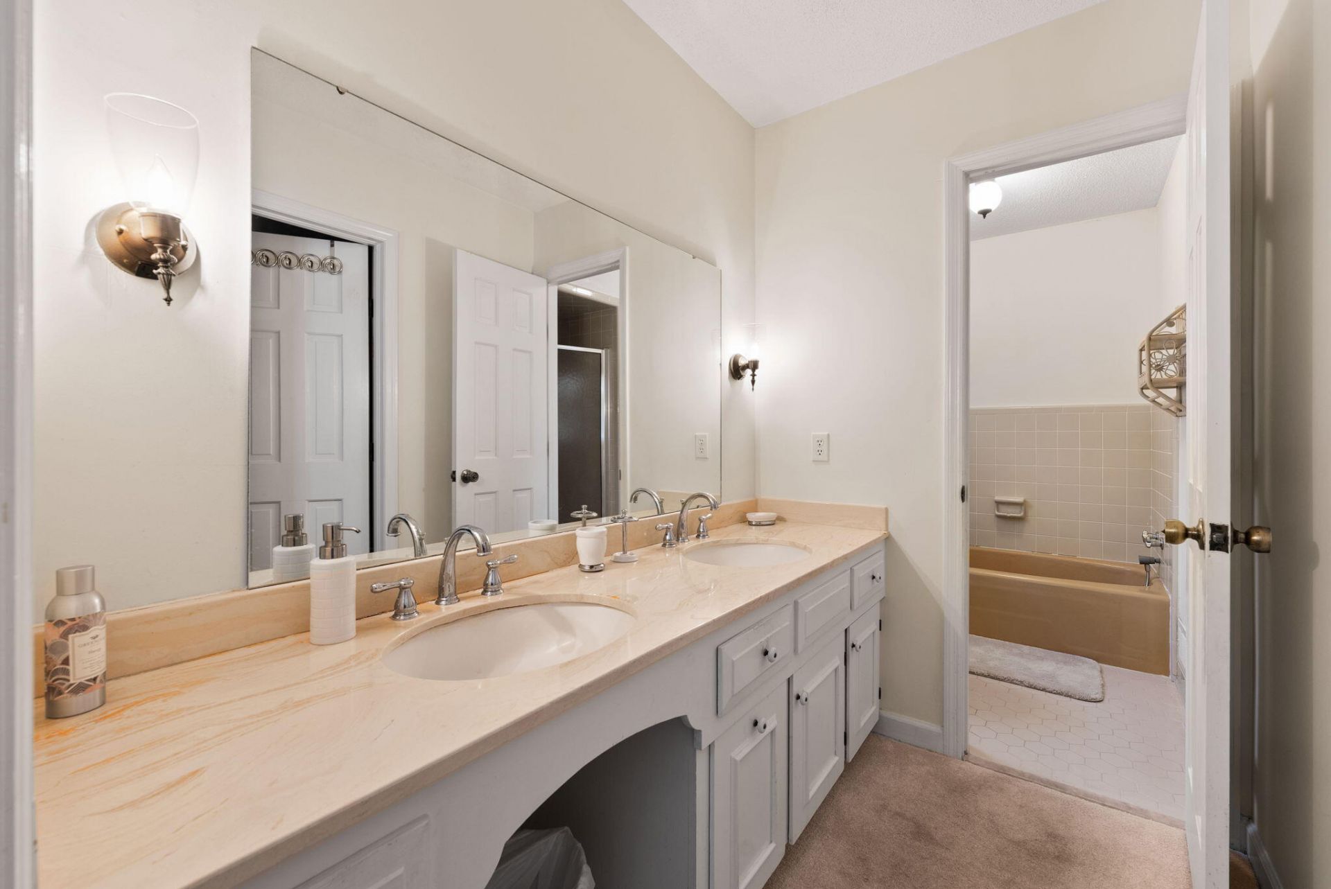 506 Witherspoon Street Photo 15