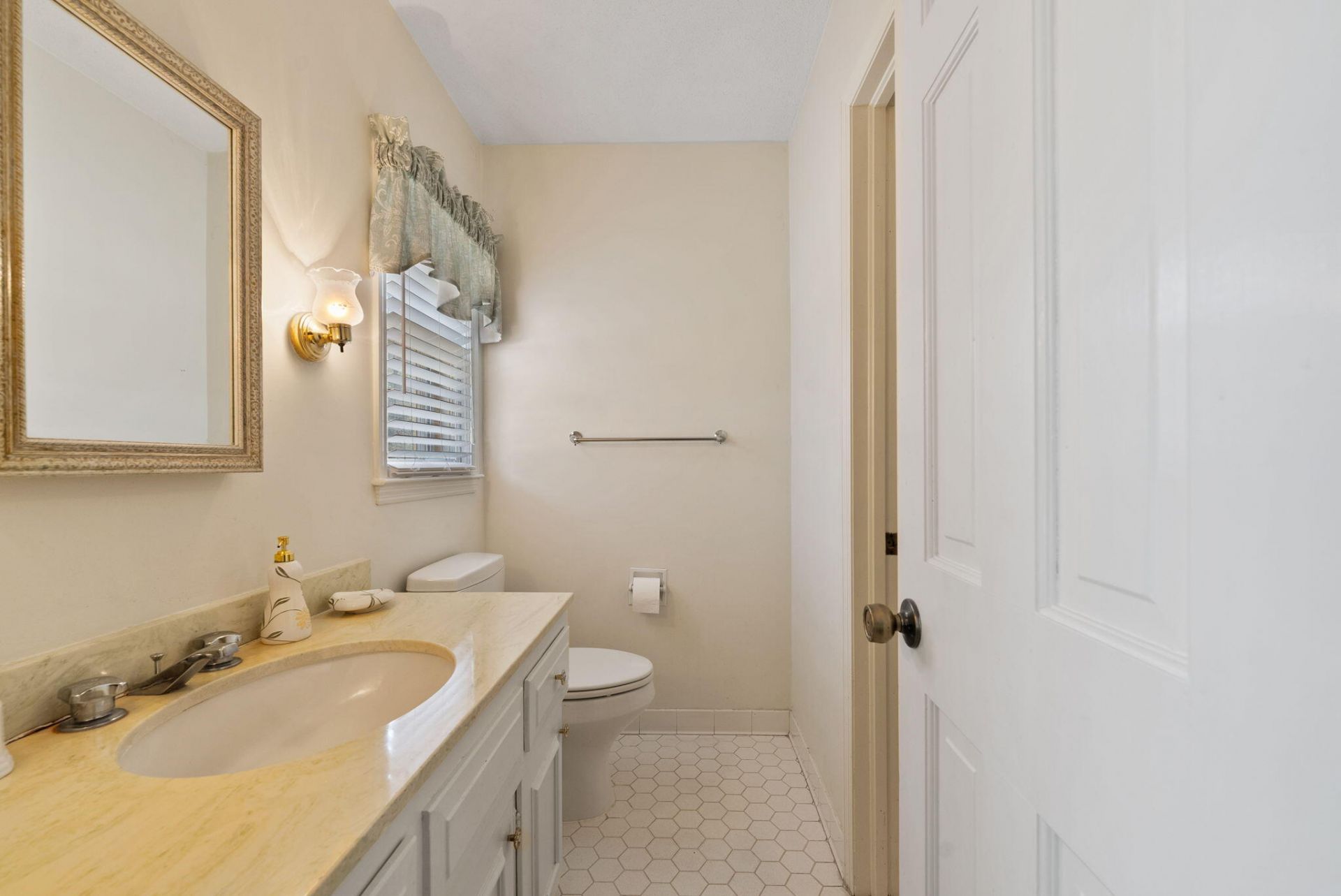 506 Witherspoon Street Photo 20