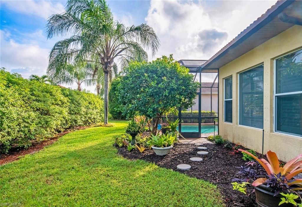 10800 Fieldfair Dr , Naples, FL 34119 Photo