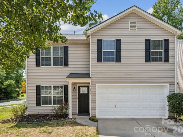 7305 Larwill Lane , Charlotte, NC 28216