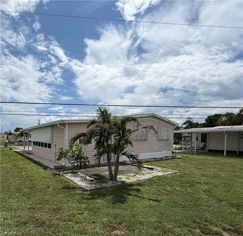 206 Brandywine Ln, North Fort Myers, FL 33917 Photo