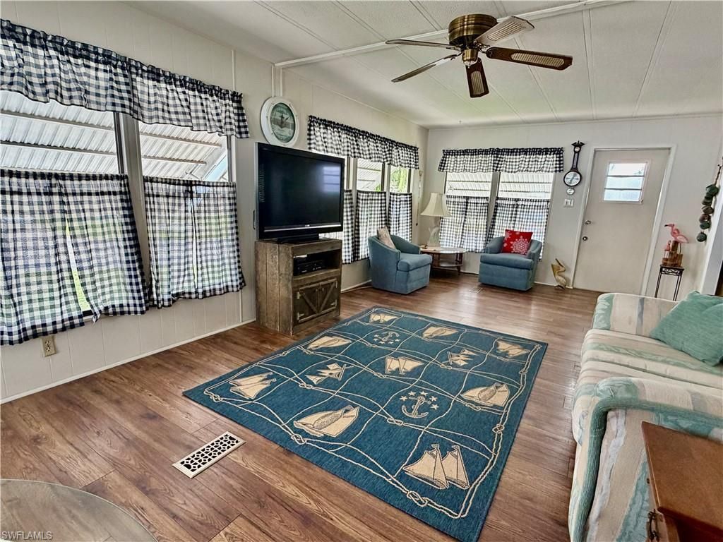 206 Brandywine Ln, North Fort Myers, FL 33917 Photo