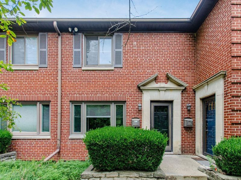 712 Overbrook Drive, Unit 1C, Columbus, OH 43214 Photo 3
