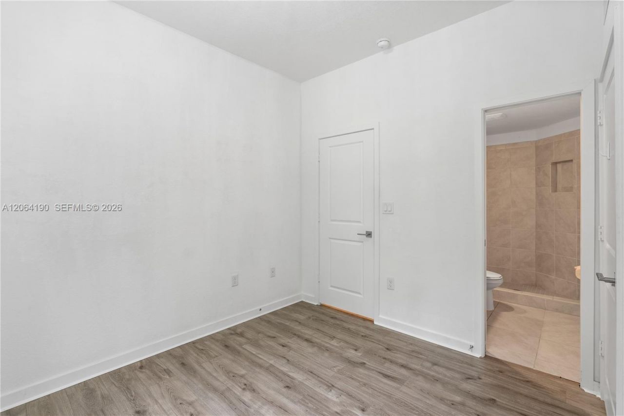 1385 NW 208th Ter, Unit 1385, Miami Gardens, FL 33169 Photo